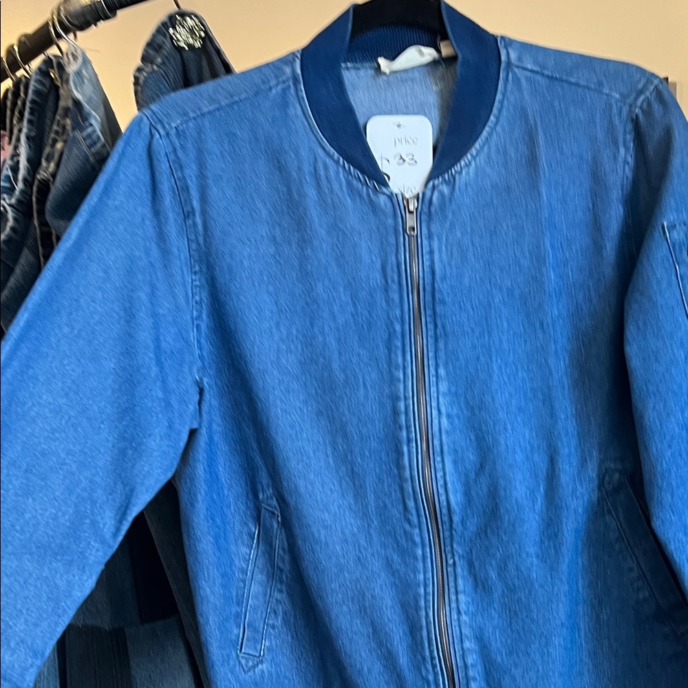 Denim Bomber Jacket in Medium Blue lightweight spring jacket rd style - Picture 4 of 12